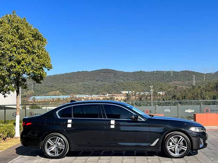 Фото 7 - BMW 5 Series