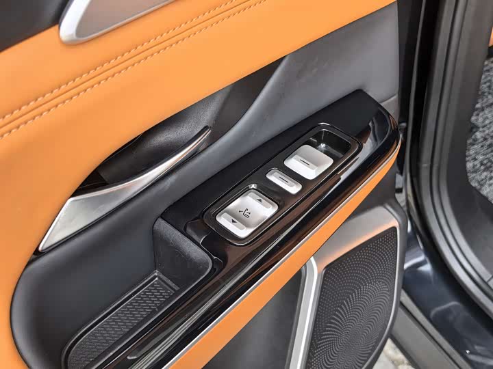 Фото 13 - XPeng G9