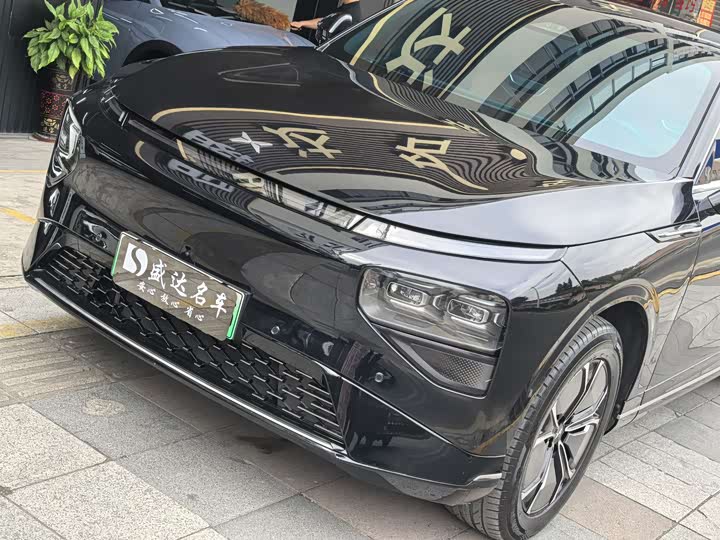 Фото 22 - XPeng G9