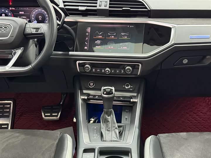 Фото 25 - Audi Q3