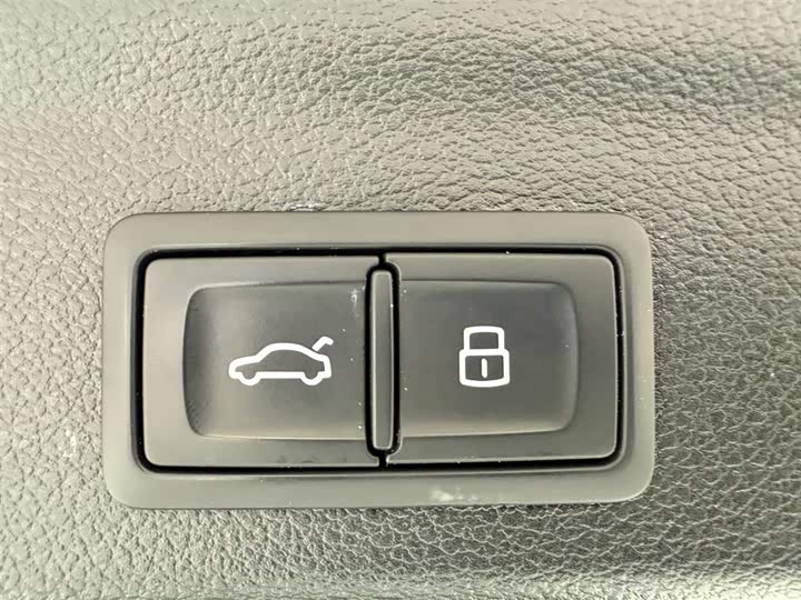 Фото 27 - Audi Q3