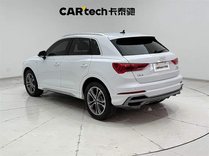 Фото 7 - Audi Q3