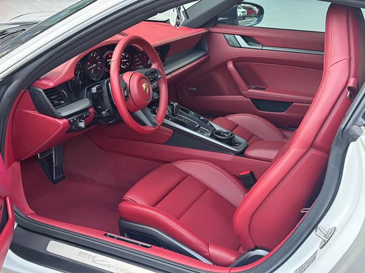 Фото 10 - Porsche 911