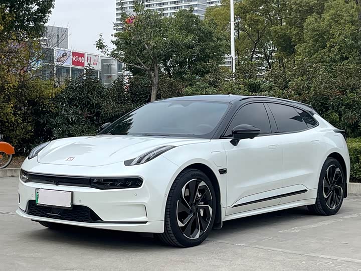 Фото 1 - Zeekr 001