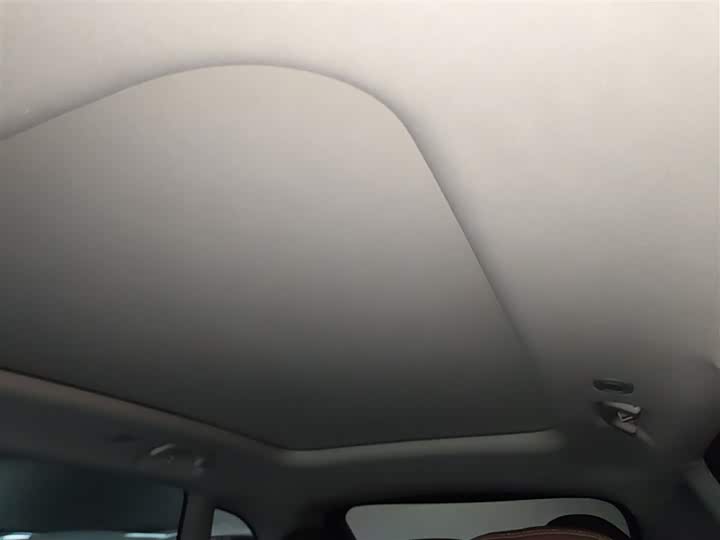 Фото 9 - Leapmotor C11