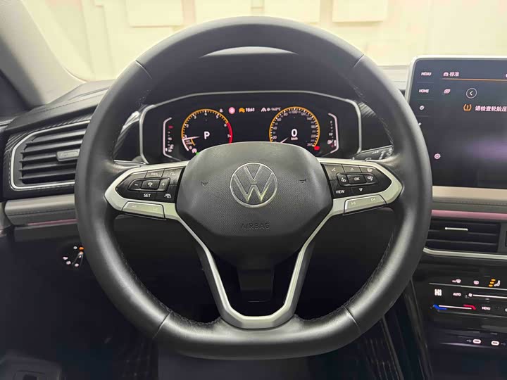 Фото 15 - Volkswagen Tayron