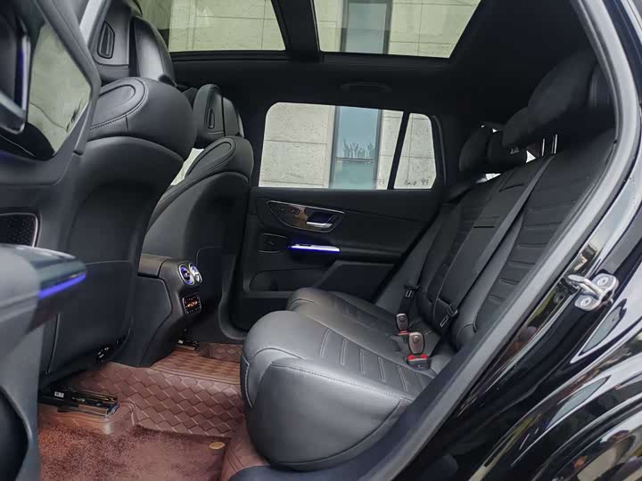 Фото 15 - Mercedes-Benz GLC-Class