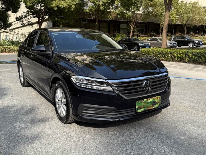 Фото 3 - Volkswagen Lavida