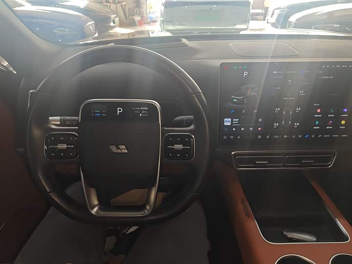 Фото 12 - LiXiang L9