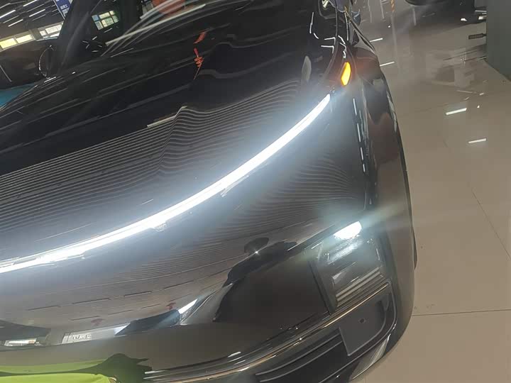 Фото 15 - LiXiang L9