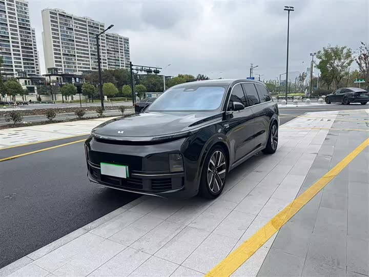 Фото 2 - LiXiang L9