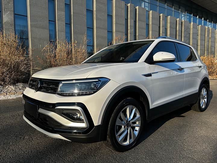 Фото 1 - Volkswagen T-Cross