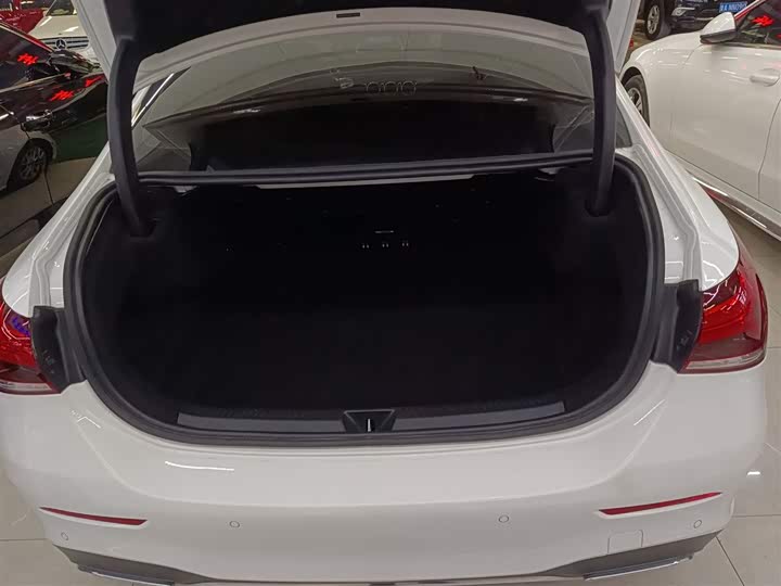 Фото 19 - Mercedes-Benz A-Class