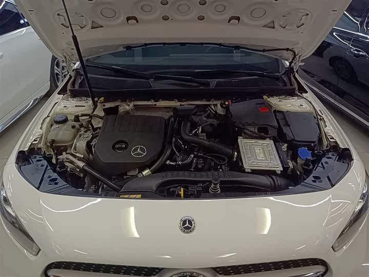 Фото 20 - Mercedes-Benz A-Class