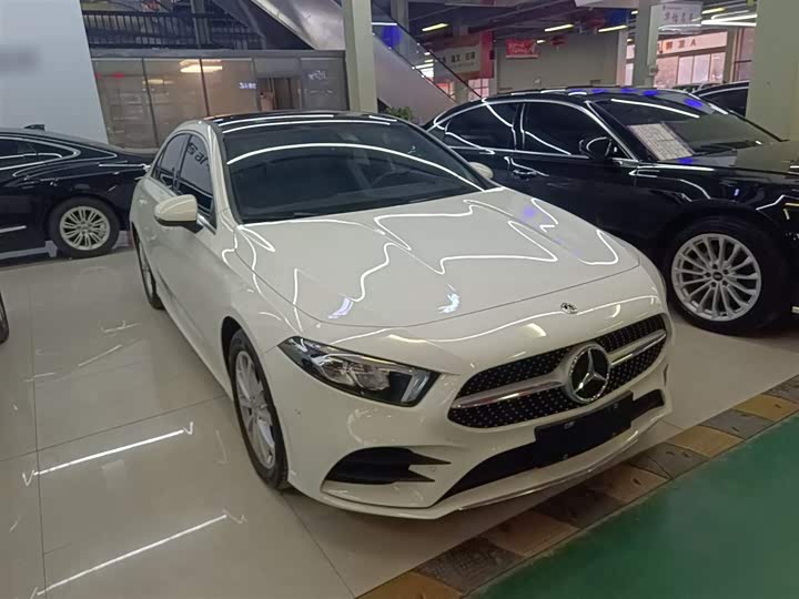 Фото 4 - Mercedes-Benz A-Class