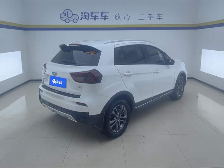 Фото 3 - Geely Vision X3