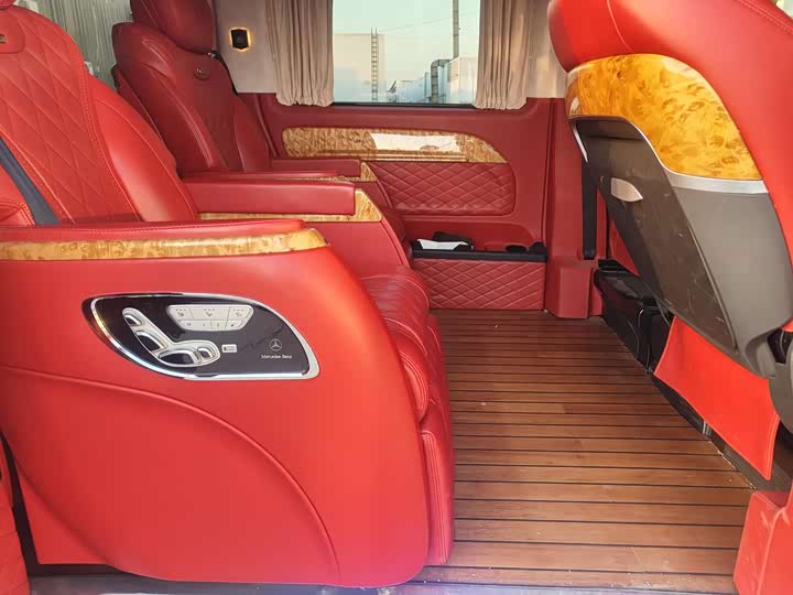 Фото 12 - Mercedes-Benz Vito