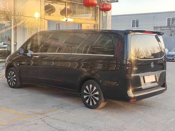 Фото 13 - Mercedes-Benz Vito