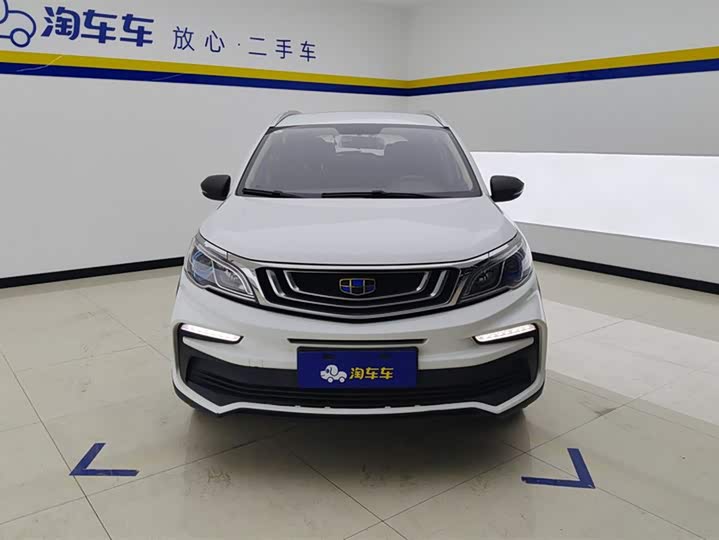Фото 2 - Geely Vision X3
