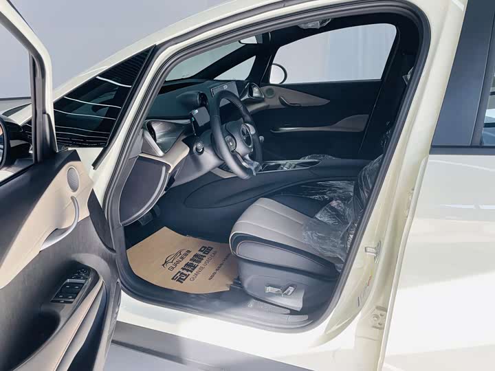 Фото 4 - BYD Dolphin