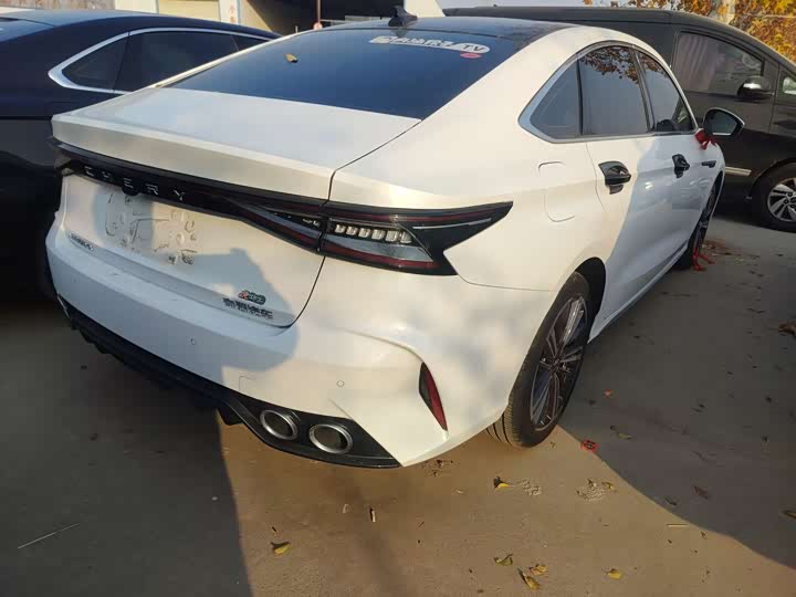 Фото 11 - Chery Arrizo 8