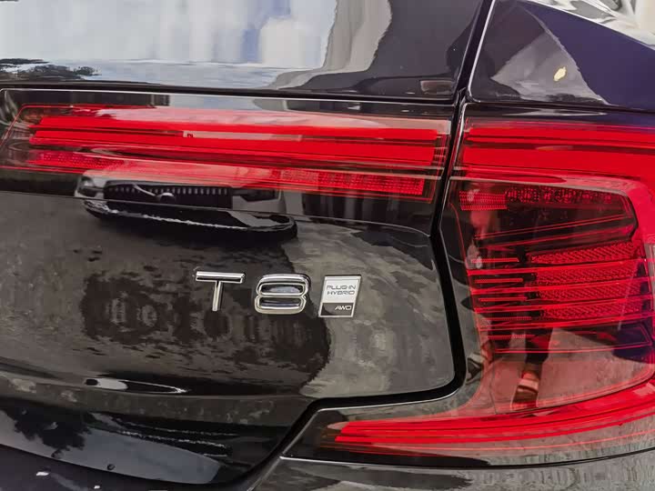 Фото 3 - Volvo S90 Hybrid