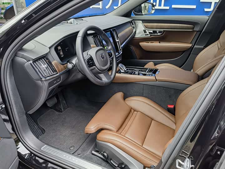 Фото 5 - Volvo S90 Hybrid