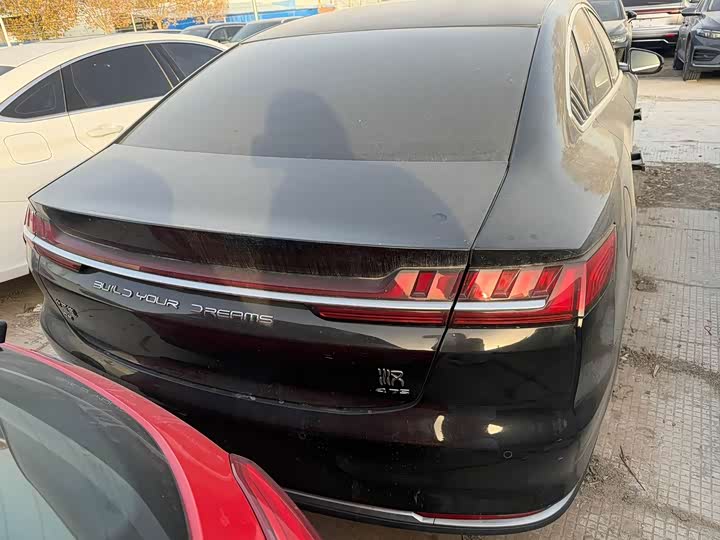 Фото 8 - BYD Han