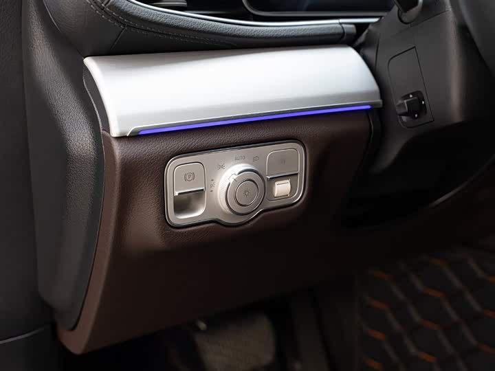 Фото 19 - Mercedes-Benz GLE-Class