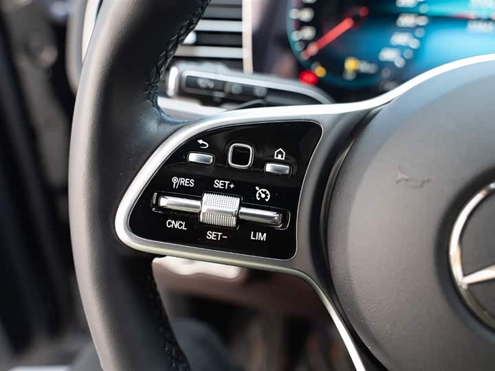 Фото 21 - Mercedes-Benz GLE-Class