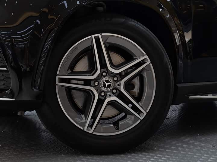 Фото 7 - Mercedes-Benz GLE-Class