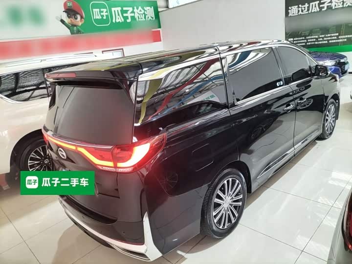 Фото 7 - GAC Trumpchi M8