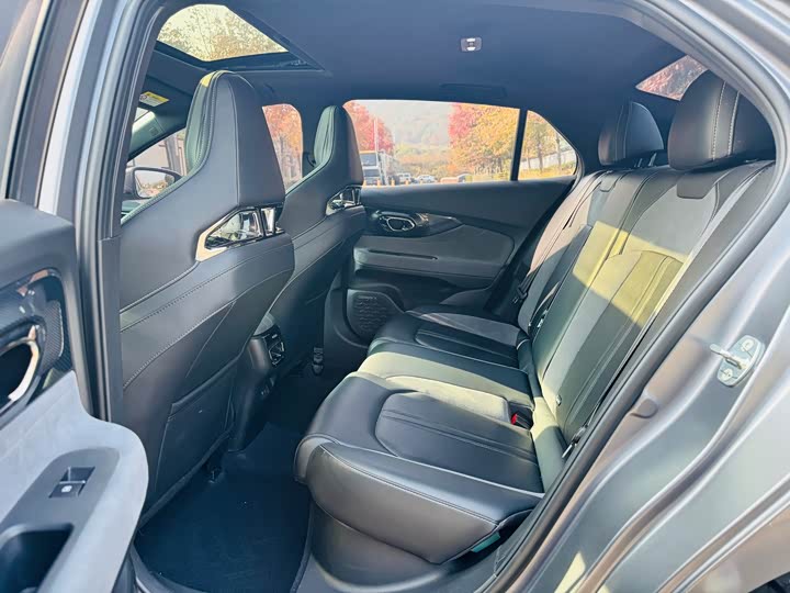 Фото 5 - GAC Trumpchi Empow R