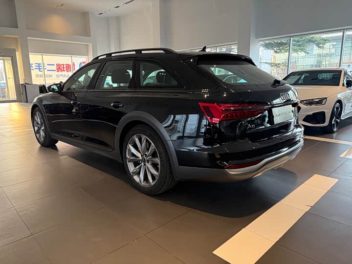 Фото 6 - Audi A6