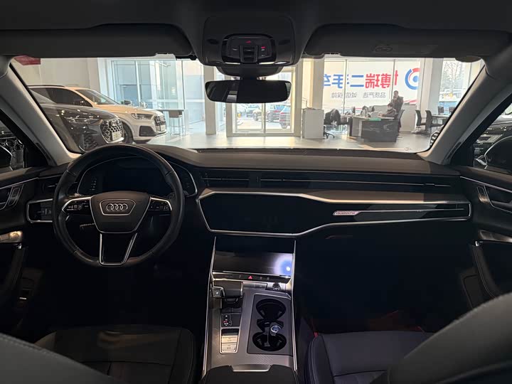 Фото 9 - Audi A6