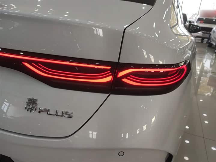 Фото 8 - BYD Qin Plus