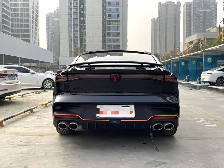 Фото 4 - Changan UNI-V