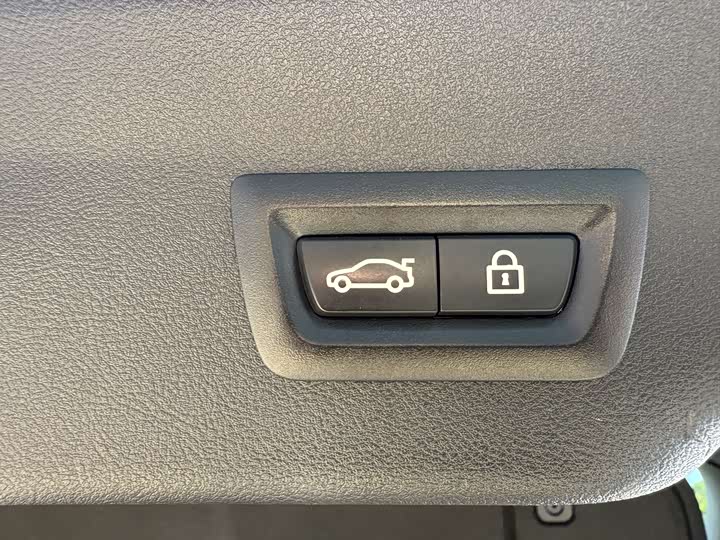 Фото 18 - BMW 6 Series GT