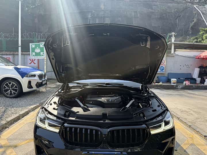 Фото 21 - BMW 6 Series GT