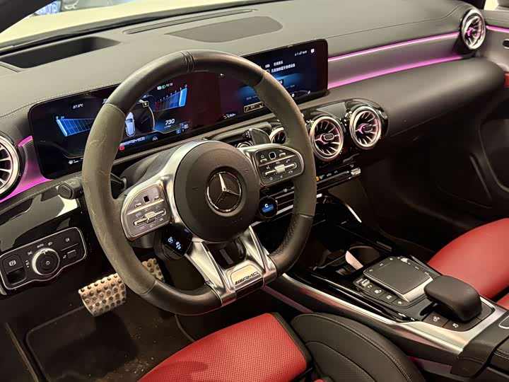 Фото 5 - Mercedes-Benz A-Class AMG