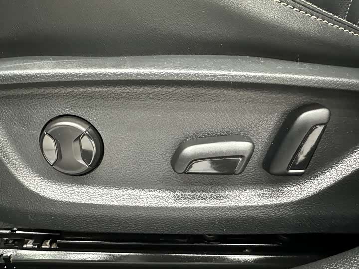 Фото 12 - Skoda Octavia Pro