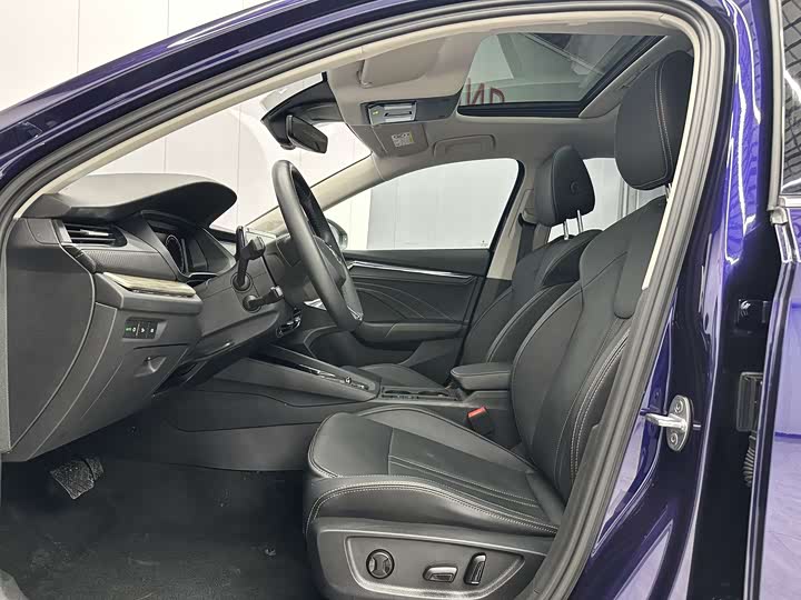 Фото 4 - Skoda Octavia Pro