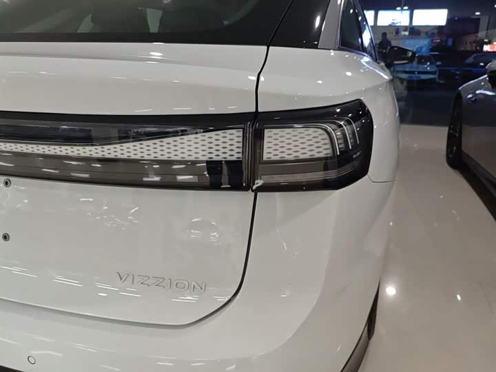 Фото 8 - Volkswagen ID.7 Vizzion