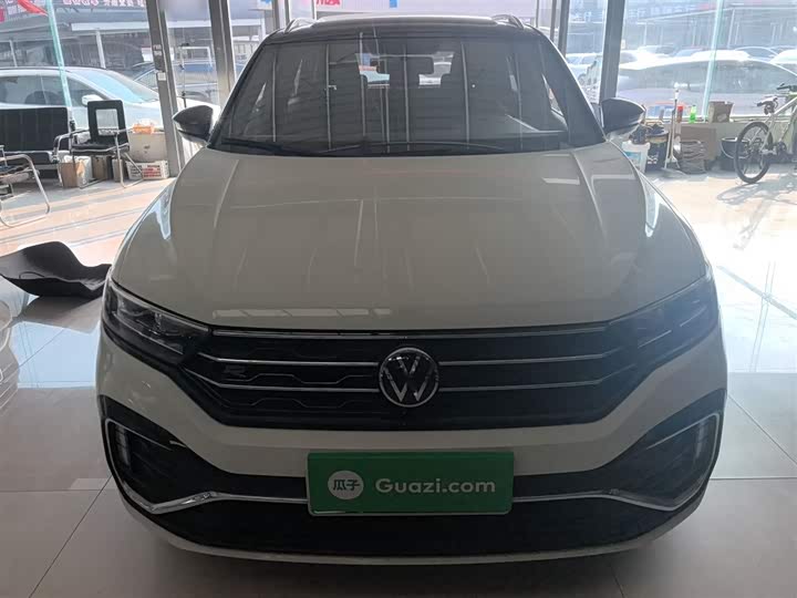 Фото 3 - Volkswagen T-Roc