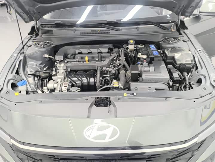 Фото 10 - Hyundai Elantra N line