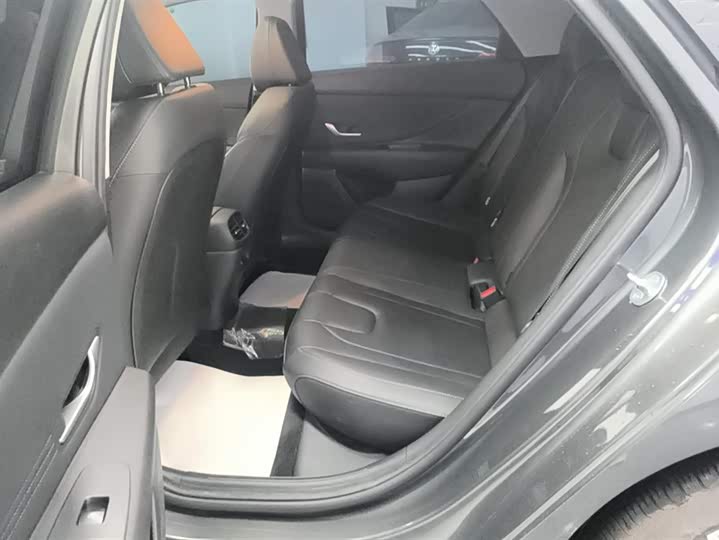 Фото 11 - Hyundai Elantra N line