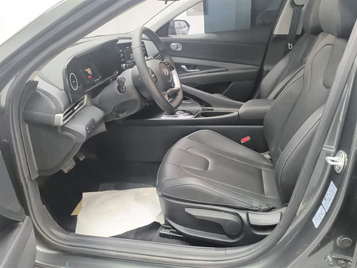 Фото 9 - Hyundai Elantra N line