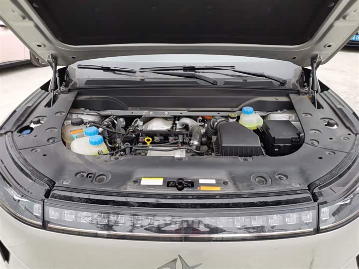 Фото 11 - Dongfeng Yipai eπ 008