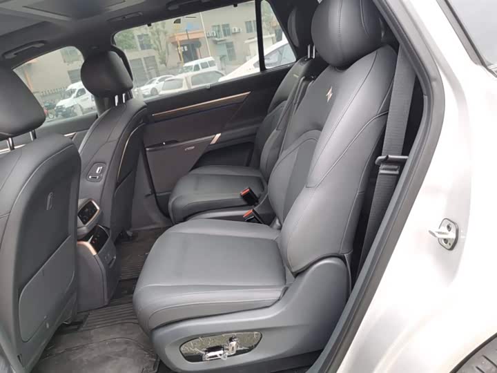 Фото 15 - Dongfeng Yipai eπ 008