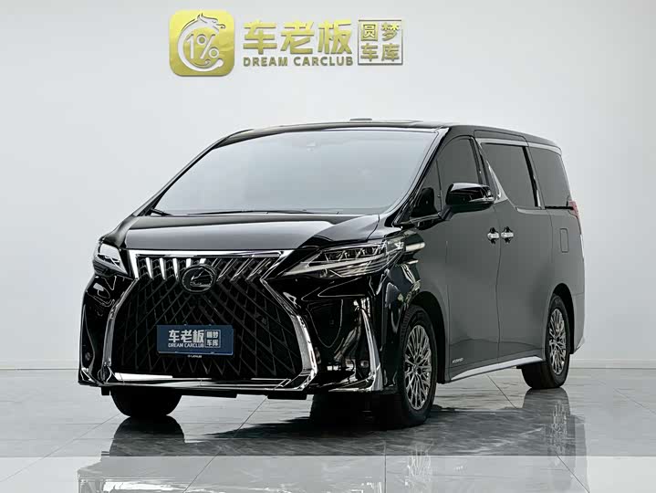 Фото 1 - Lexus LM